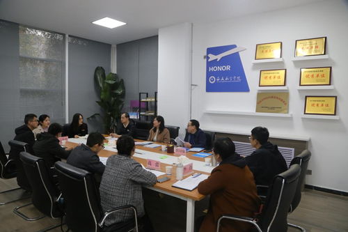 省委教育工委心理健康教育與咨詢示范中心驗收專家組蒞臨我校調(diào)研指導(dǎo)